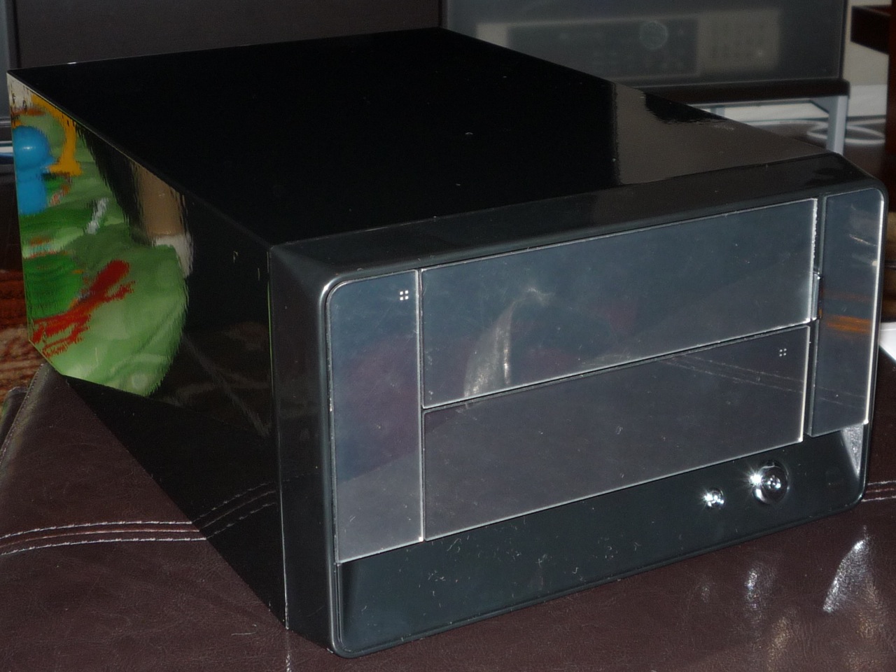 Front of the assembled Hackintosh